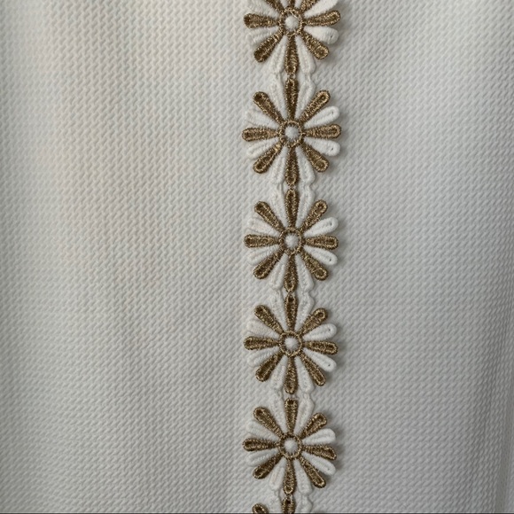 White and gold dress - Picture 2 of 9